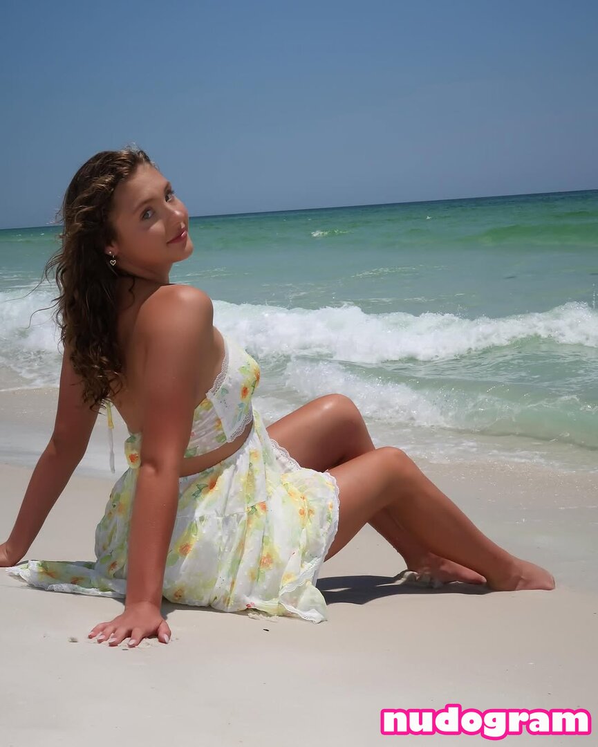 oliviahelenemitchell