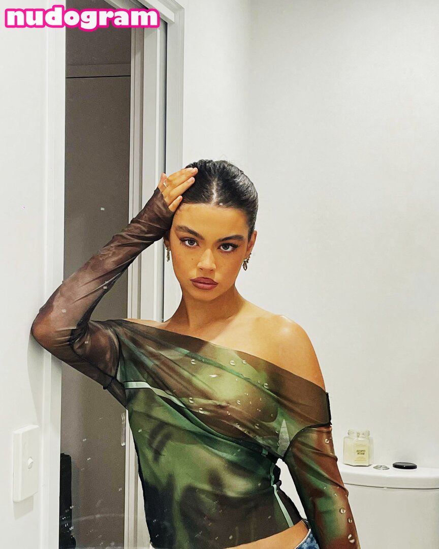 Olivia Phillips  oliviaphillipps Nude Leaks OnlyFans Photo 2 - Nudogram  v2.1