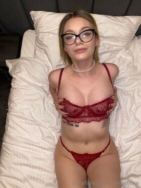 oliviaoflove Nude Leaks OnlyFans Photo 6