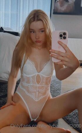 oog2000 Гола изтичане OnlyFans снимка 18