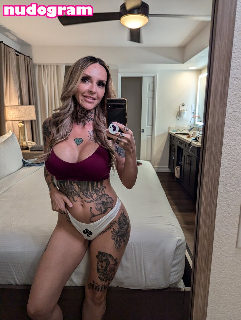 esme.louisee  hotmomdomme  ourkinkycrusades Nude Leaks OnlyFans Photo 10  - Nudogram v2.1