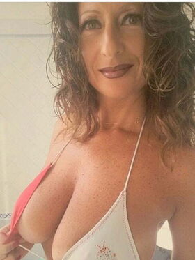 Paola Pescara Nude Leaks OnlyFans Photo 8