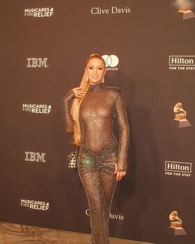 Paris Hilton Nude Leaks OnlyFans Photo 1203