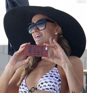 Paris Hilton