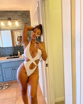Parker McKenna Posey Nude Leaks OnlyFans Photo 13