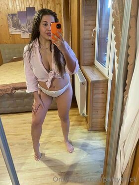 pattythick Гола изтичане OnlyFans снимка 248