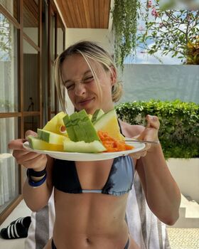 Paula Enzweiler Nude Leaks OnlyFans Photo 31