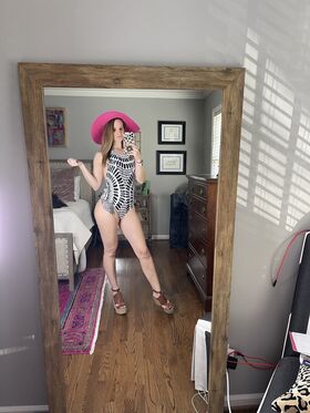 Peach Perfect Nude Leaks OnlyFans Photo 25