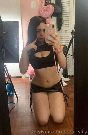 pearlylily Nude Leaks OnlyFans Photo 35