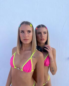 Pedrettitwins Nude Leaks OnlyFans Photo 2