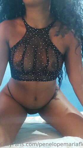 penelopemariaflores Nude Leaks OnlyFans Photo 21