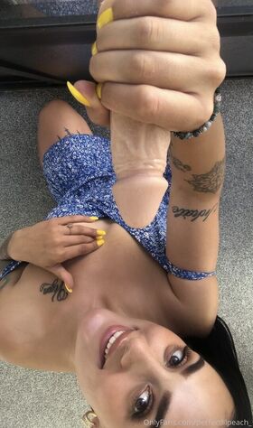 perfectlilpeach_ Nude Leaks OnlyFans Photo 17