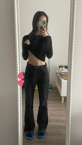 Persimmonmi Nøgne lækkede OnlyFans foto 17