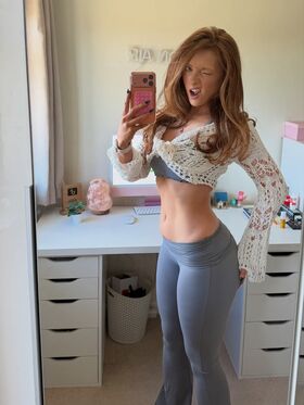 pheobeisginger Nude Leaks OnlyFans Photo 53