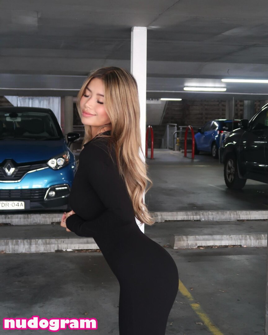 Phoebe Zhang / phoeyuibe Nude Leaks OnlyFans Photo #11 - Nudogram v2.0