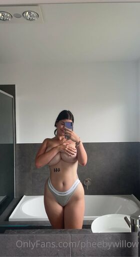 Phoebewillow Nude Leaks OnlyFans Photo 43