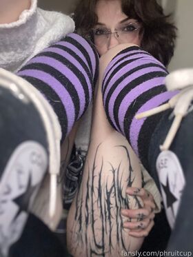 phruitcup Гола изтичане OnlyFans снимка 46