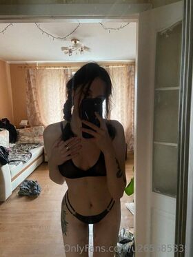 pina_colada_official Nude Leaks OnlyFans Photo 39