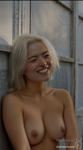 Piper Curda Nude Leaks OnlyFans Photo 4