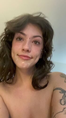 Pixiexsnow Procurena gola OnlyFans fotografija 36