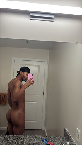 pixtheeminaj Nude Leaks OnlyFans Photo 21