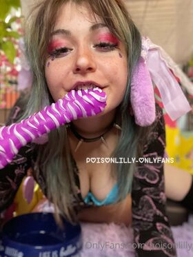poisonlilly Nude Leaks OnlyFans Photo 14