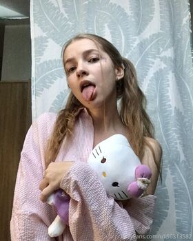 Polina Panteleeva Nude Leaks OnlyFans Photo 5