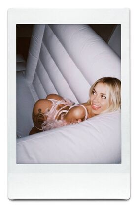 Polina Rahmanova Nude Leaks OnlyFans Photo 44