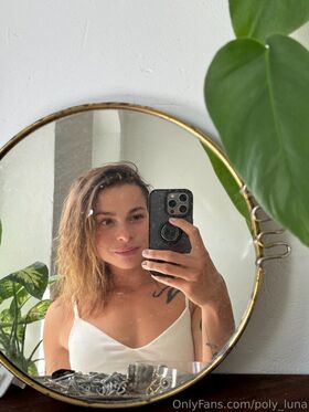 poly_luna