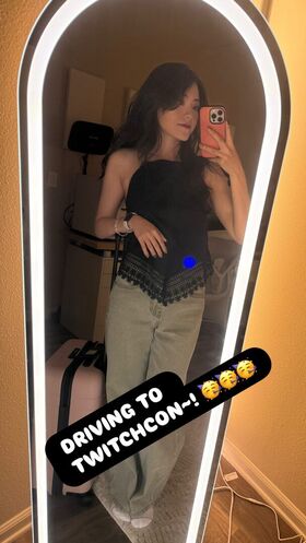 PotasticPanda Гола изтичане OnlyFans снимка 625