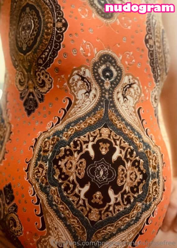 Pregnant-English-Rose