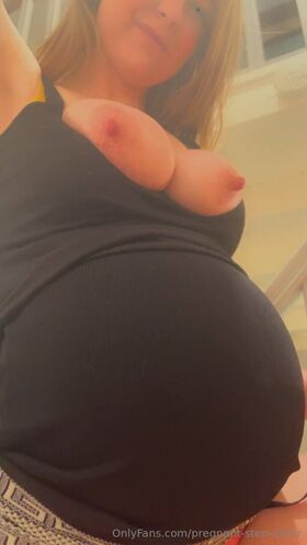 pregnant-step-sister Nude Leaks OnlyFans Photo 125