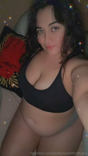 prettyeyesnthicthighs Nude Leaks OnlyFans Photo 27