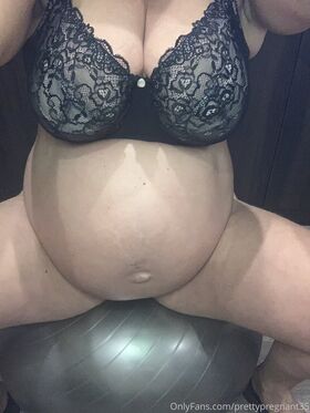 prettypregnant35 Nude Leaks OnlyFans Photo 17