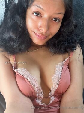 Princess Emily Nude Leaks OnlyFans Photo 9