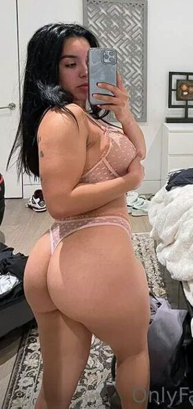 Prisy Montoya Nude Leaks OnlyFans Photo 5