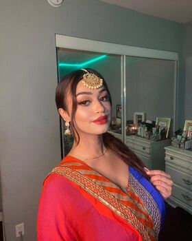 Punjabi Mami