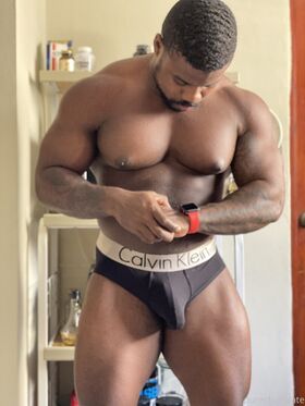 purechocolate Nude Leaks OnlyFans Photo 19