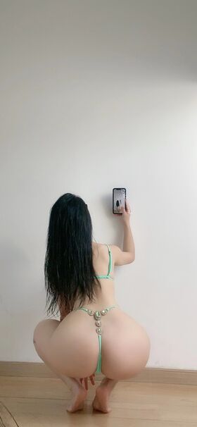 俏妞qiaoniuTT Nude Leaks OnlyFans Photo 96