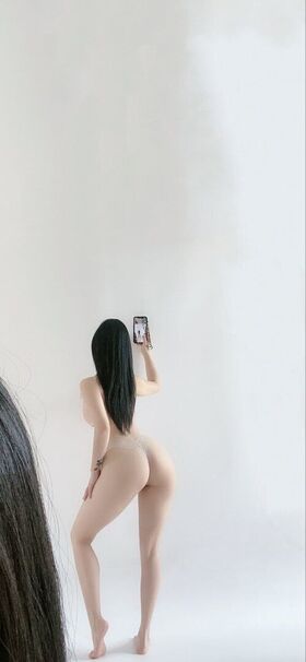 俏妞qiaoniuTT Nude Leaks OnlyFans Photo 1225