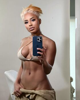 Qimmah Russo Nude Leaks OnlyFans Photo 681