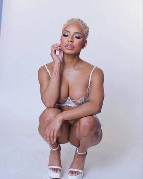 Qimmah Russo Nude Leaks OnlyFans Photo 804