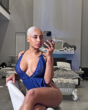 Qimmah Russo Nude Leaks OnlyFans Photo 843