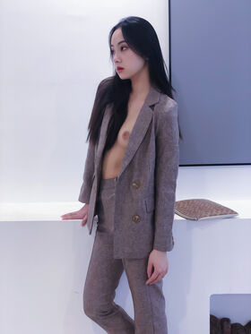 Qinweiyingjie Nude Leaks OnlyFans Photo 95