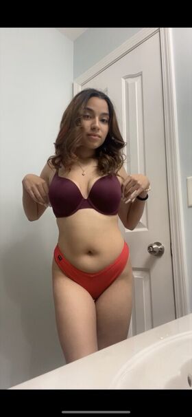 Qt69bby Nude Leaks OnlyFans Photo 1