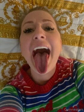 quinnwaters Nahé uniklé OnlyFans foto 62