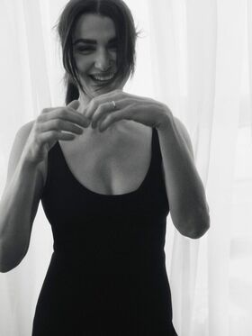 Rachel Weisz Nude Leaks OnlyFans Photo 29