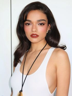 Rachel Zegler Nude Leaks OnlyFans Photo 1517