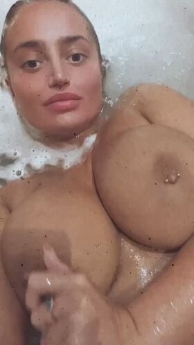 Rae Prinny 1603 Nude Leaks OnlyFans Photo 2