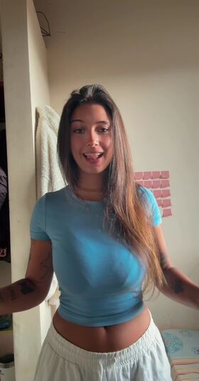 Raphaela รูป OnlyFans เปลือยรั่วไหล 45